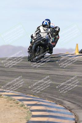 media/Nov-16-2025-Race Pace (Sun) [[8c5fa54630]]/Verified Riders/1-Turns 9 and 10 (925am)/